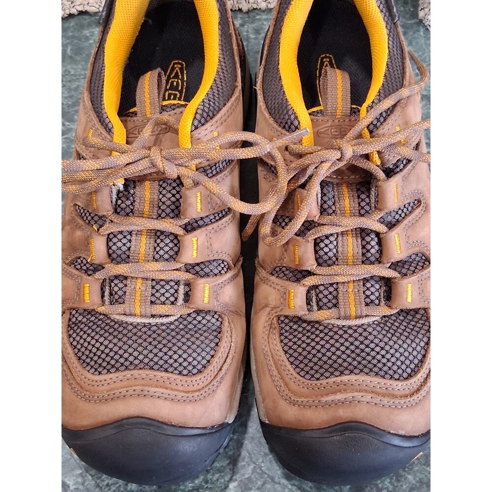 Keen Gypsum II Waterproof Hiking Boots 1016765 Mens Sz 9.5 Brown Yellow Low Top - Picture 10 of 12